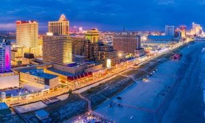 Economic consultant tells Atlantic City to go big in order to compete with NYC casino projects.