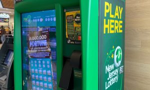 New bill would require 8% withholding on lottery prizes over $600 for winners who can't provide Social Security number or tax ID.