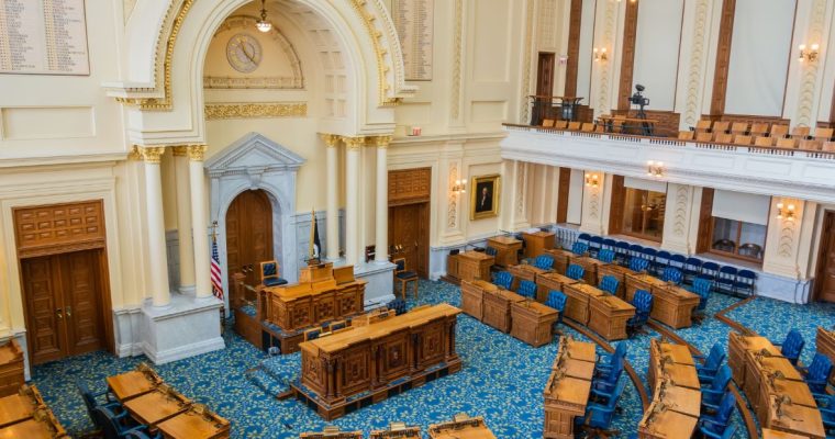 A New Jersey bill restricting online micro-betting advanced in an Assembly committee as lawmakers continue a responsible gambling push.