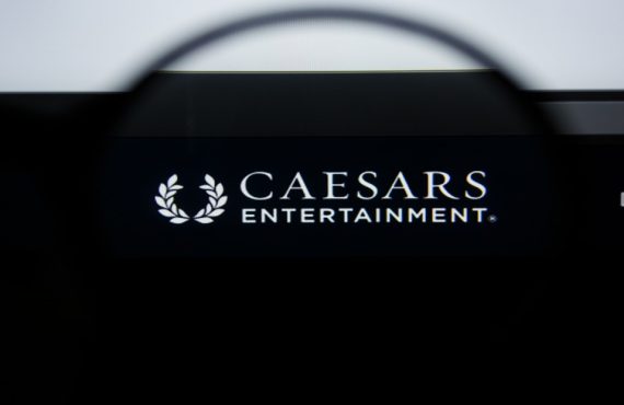 Caesars Sets Shareholder Vote on Fertitta-Backed Bid to Take Company Private