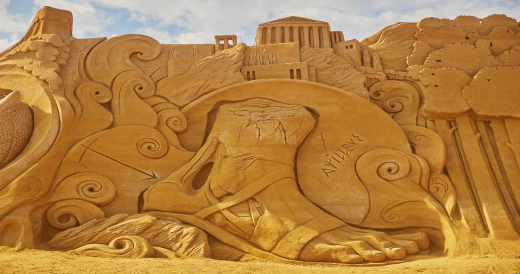 20,000-pound sand sculpture unveiled at Caesars Beach Club