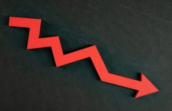 NJ Sports Betting Revenue Falls 25% in August