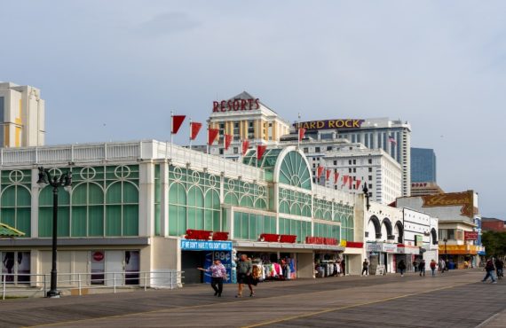 Atlantic City Boardwalk Lands on National 'Longest and Best' List Alongside Two Other NJ Favorites