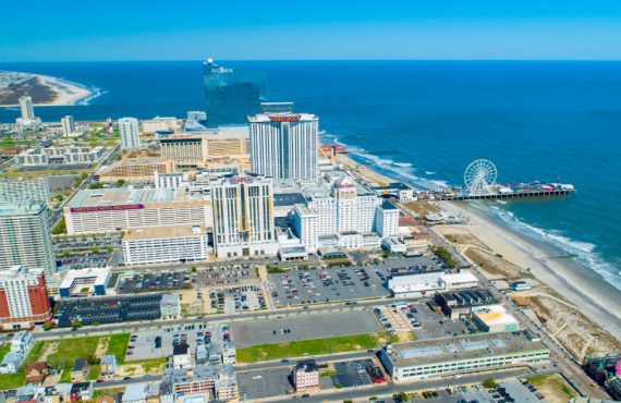 Atlantic City Economy Pushes Beyond Casinos as New Competition Builds